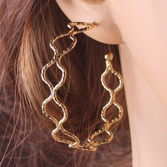 Vanessa Abstract Double Wave Artistic Hoop Earrings in Silver Gift Packaged - Picture 2 of 9
